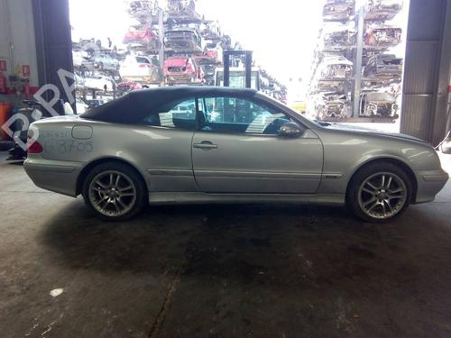 Engine control unit (ECU) MERCEDES-BENZ CLK Convertible (A208) CLK 200 (208.435) | BP7664450M57 