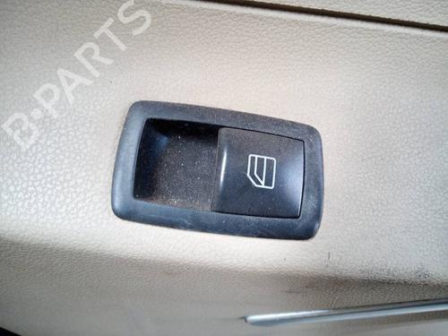 Used Right rear window switch MERCEDES-BENZ M-CLASS (W164) [2005-2012]  17010467