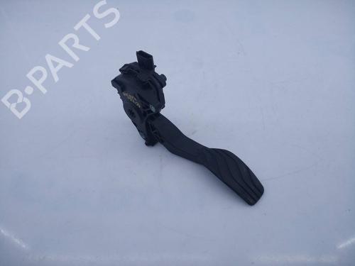 Used Pedal RENAULT KADJAR (HA_, HL_) 1.6 dCi 130 4x4 (HLA4) (130 hp) 11176124
