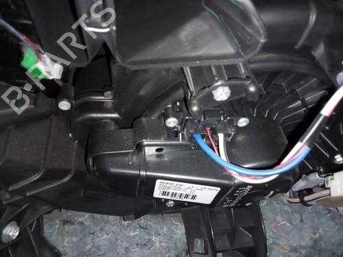 Used Heater blower motor TOYOTA AURIS (_E15_) 2.0 D-4D (ADE150_, ADE150R) (126 hp) 20512451