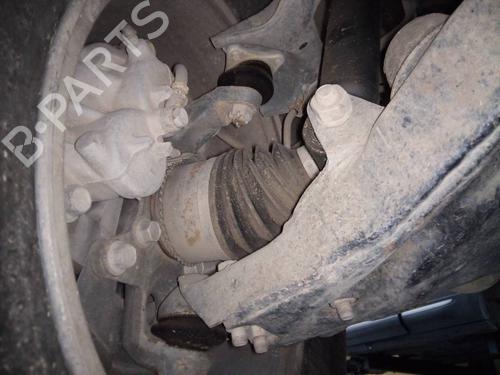Used Left front steering knuckle MITSUBISHI PAJERO III (V7_W, V6_W) 3.2 Di-D (V68W) (160 hp) 16634576