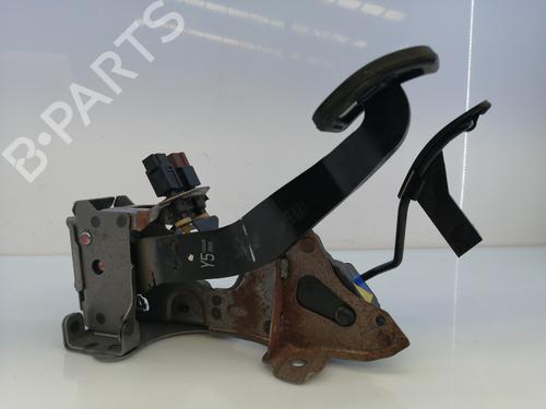 Used Pedal NISSAN X-TRAIL II (T31) 2.0 dCi 4x4 (150 hp) 7522198