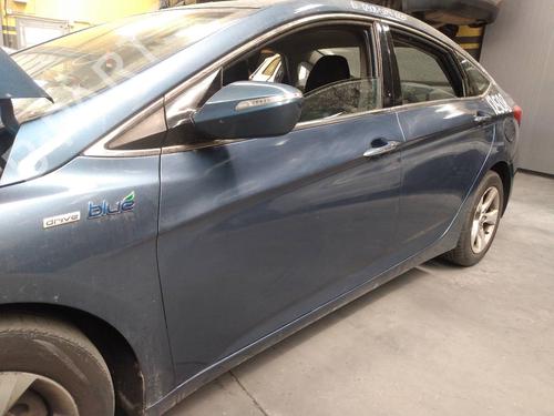 Left front door HYUNDAI i40 I (VF)  | BP22976195C2 