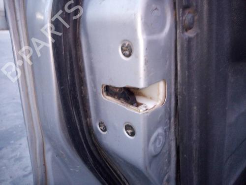 Used Front left lock MITSUBISHI PAJERO III (V7_W, V6_W) 3.2 Di-D (V68W) (160 hp) 16634558