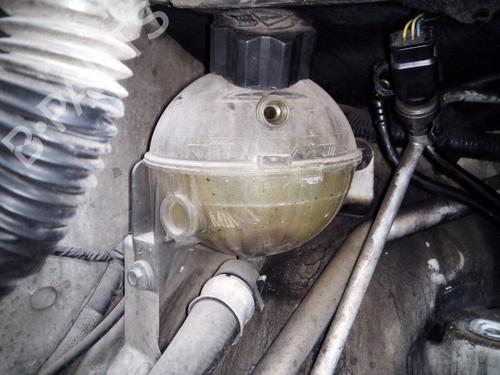 Used Expansion tank CITROËN C4 Picasso I MPV (UD_) 1.6 HDi (109 hp) 22645591
