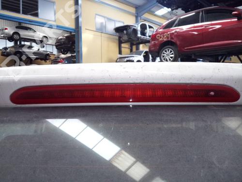 Used Third brake light Third brake light VW GOLF VI (5K1) 1.6 TDI (105 hp) 8486827 8486827
