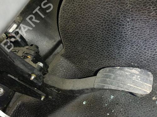 Used Pedal Pedal RENAULT MASTER III Platform/Chassis (EV, HV, UV) 2.3 dCi 125 FWD (EV0C, EV0D, EV0J, HV0C, HV0D, HV0H,... (125 hp) 36773995 36773995
