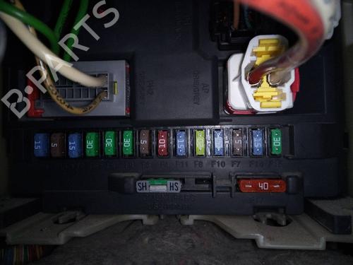 Used Fuse box CITROËN C3 Picasso (SH_) [2008-2025]  7493063