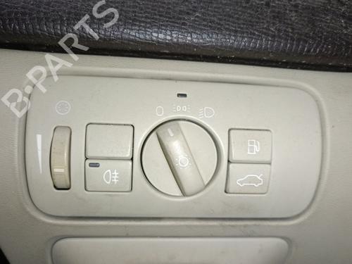 Used Headlight switch VOLVO XC60 I SUV (156) D5 AWD (215 hp) 30696345