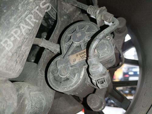 Used Right rear brake caliper BMW X2 (F39) sDrive 18 d (150 hp) 31885821
