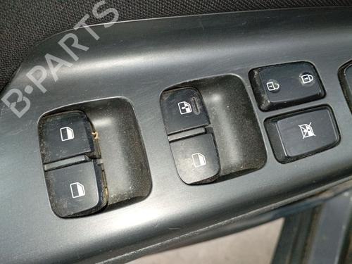 Venstre fortil elrude kontakt HYUNDAI KONA (OS, OSE, OSI) 1.0 T-GDi (120 hp) 30831707