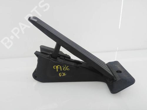 Used Pedal BMW 1 (F20) 118 d (143 hp) 9538110