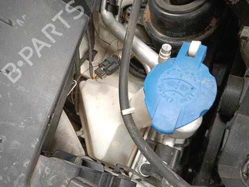 Used Windscreen washer tank HYUNDAI ix20 (JC) 1.4 CRDi (90 hp) 28076610