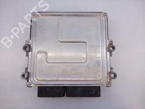 Computer motormanagement OPEL GRANDLAND / GRANDLAND X (A18, P1UO) 1.2 (75) (131 hp) 28107183