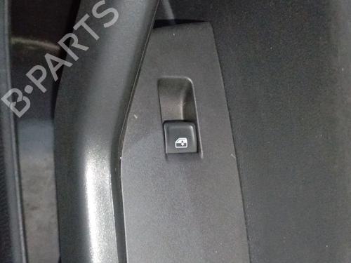 right-front-window-switch-vw-t-cross-c11-d31-2018-32522202 main image