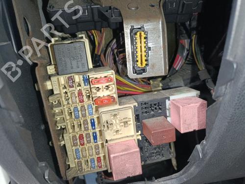 fuse-box-renault-master-iii-platformchassis-ev-hv-uv-2010-36773988 main image