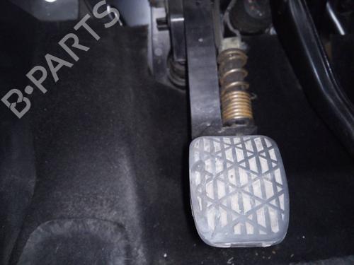 Used Clutch pedal MERCEDES-BENZ B-CLASS Sports Tourer (W245) [2005-2011]  18695160
