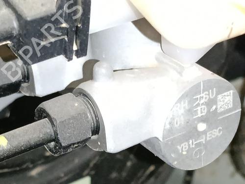 Used Brake master cylinder KIA STONIC (YB) 1.2 CVVT (84 hp) 30597799