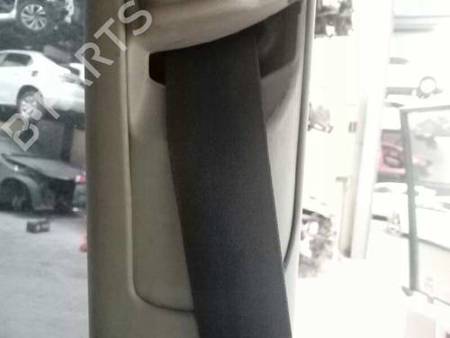 Used Front left seatbelt LAND ROVER DISCOVERY II (L318) 2.5 Td5 4x4 (139 hp) 8720418