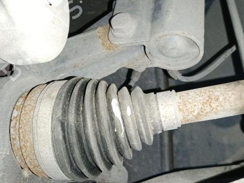 right-front-driveshaft-renault-clio-iv-bh_-2012-2013-2014-2015-2016-2017-2018-2019-2020-2021-32043378 main image