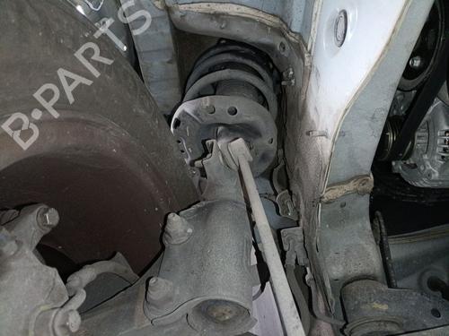 Used Right front shock absorber HYUNDAI TUCSON (TL, TLE) 1.7 CRDi (116 hp) 32059243
