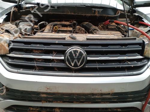 BP32697702C40 main image