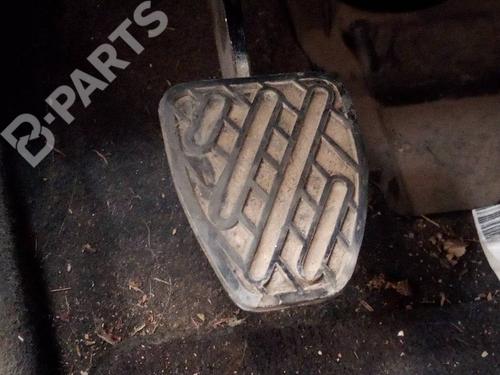 Used Clutch pedal Clutch pedal RENAULT KOLEOS I (HY_) 2.0 dCi 4x4 (HY0K) (150 hp) 8788816 8788816