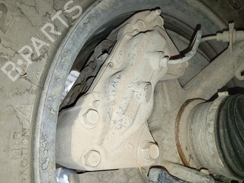 Used Right front brake caliper TOYOTA LAND CRUISER 90 (_J9_) 3.0 TD (KZJ90_, KZJ95_, KZJ90R, KZJ95R, KZJ90W, KZJ95W) (125 hp) 30126685