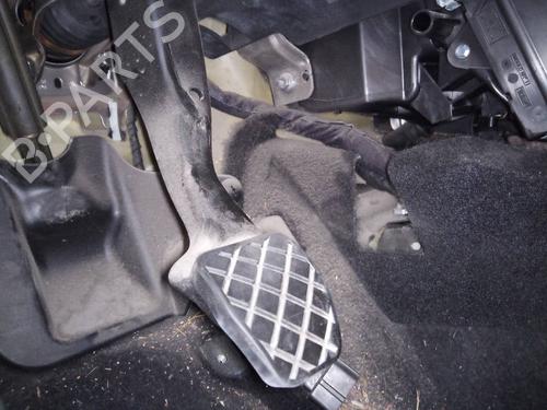 Used Break pedal VW SCIROCCO III (137, 138) 1.4 TSI (160 hp) 20645848