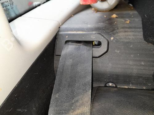 Used Rear right seatbelt DACIA DUSTER (HM_) 1.5 dCi 115 (HMAD) (116 hp) 24466320