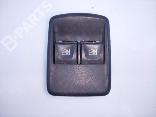 left-front-window-switch-dacia-sandero-ii-15-dci-2012-10772357 main image