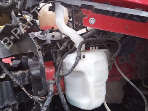 Used Windscreen washer tank ALFA ROMEO MITO (955_) 1.3 MultiJet (955AXH1B, 955AXT1A) (90 hp) 8670597