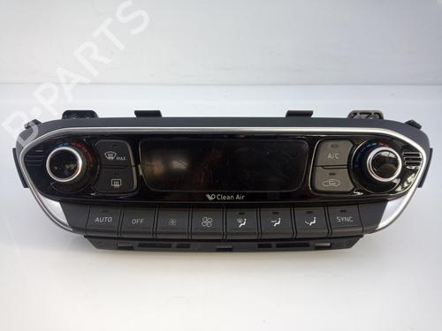 Used Climate control HYUNDAI i30 (PDE, PD, PDEN) 1.0 T-GDI hybrid 48V (120 hp) 10905641