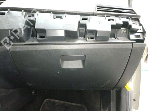 Used Glove box SEAT IBIZA V (KJ1, KJG) 1.0 MPi (80 hp) 25863275
