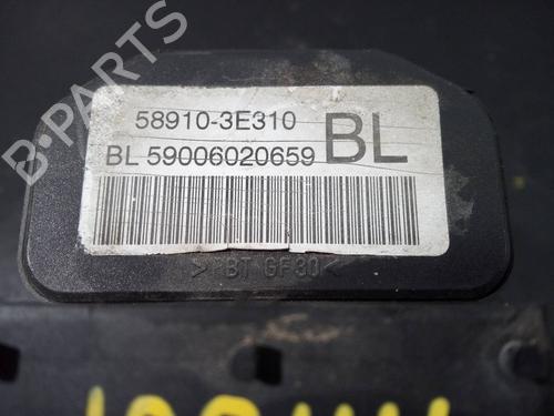 ABS pump KIA SORENTO I (JC) 2.5 CRDi 4WD | BP11741610M43 