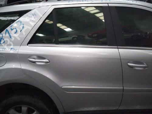 Used Right rear door MERCEDES-BENZ M-CLASS (W164) [2005-2012]  6894378