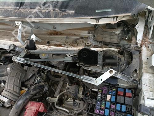 Used Front wiper motor Front wiper motor SUZUKI VITARA (LY) 1.6 DDiS AllGrip (APK416D) (120 hp) 40600374 40600374
