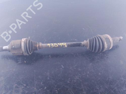 Drivksel foran venstre KIA SPORTAGE III (SL) 1.7 CRDi (116 hp) 28018842