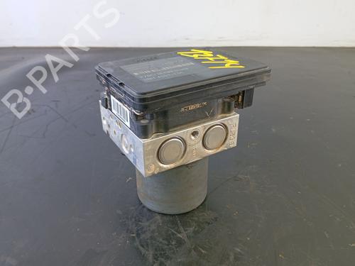 Used ABS pump KIA SPORTAGE IV (QL, QLE) 1.7 CRDi (116 hp) 28042501