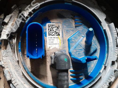 Used Fuel pump AUDI Q2 (GAB, GAG) 35 TFSI (150 hp) 25753929
