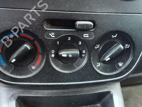 Used Climate control Climate control 38593704 38593704