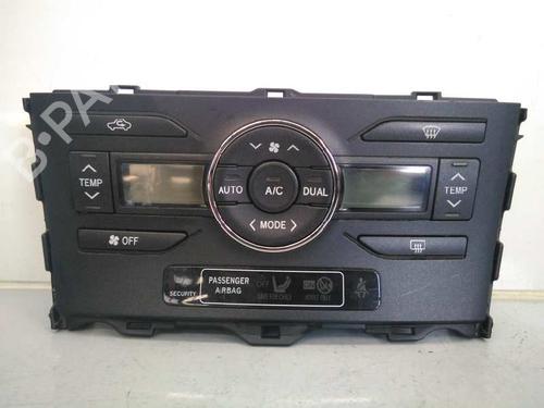 Used Climate control TOYOTA AURIS (_E15_) [2006-2012]  4698677