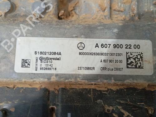 Used Engine control unit (ECU) MERCEDES-BENZ B-CLASS Sports Tourer (W246, W242) [2011-2018]  30858282