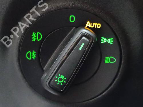 Used Headlight switch SKODA FABIA III Estate (NJ5) [2014-2022]  22957392
