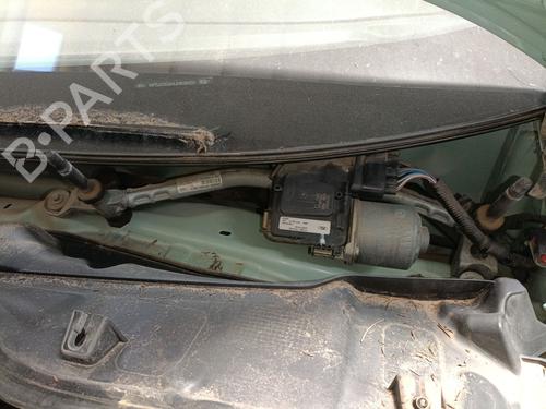 Used Front wiper motor FORD FIESTA VII (HJ, HF) 1.1 Ti-VCT (86 hp) 31049312
