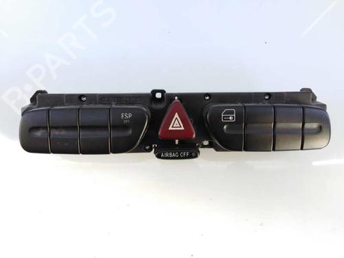 Used Warning switch MERCEDES-BENZ C-CLASS Coupe (CL203) [2001-2011]  6709145