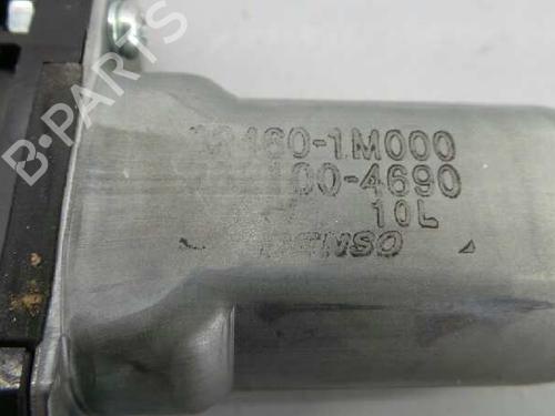 Right front window motor KIA SOUL II (PS) 1.6 CRDi 128 | BP2343729E20 