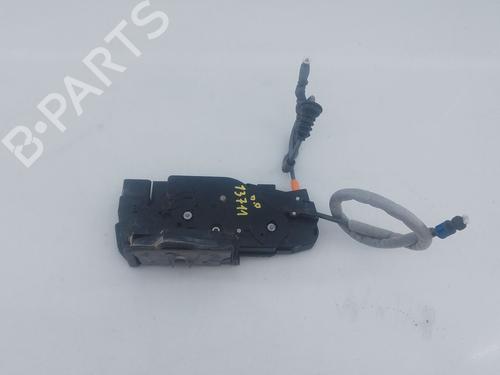 front-right-lock-mercedes-benz-gla-h247-2020-30614370 main image
