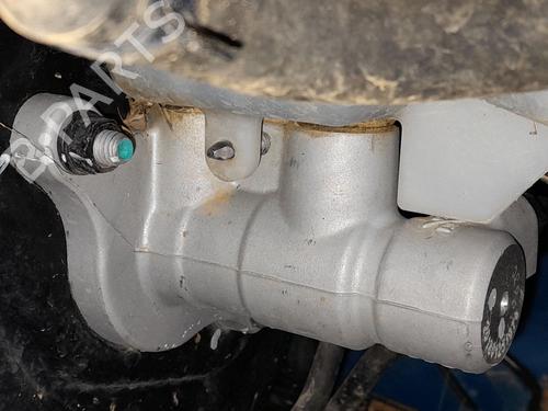 Brake master cylinder HYUNDAI TUCSON (TL, TLE) 1.6 GDi | BP24640688M77 