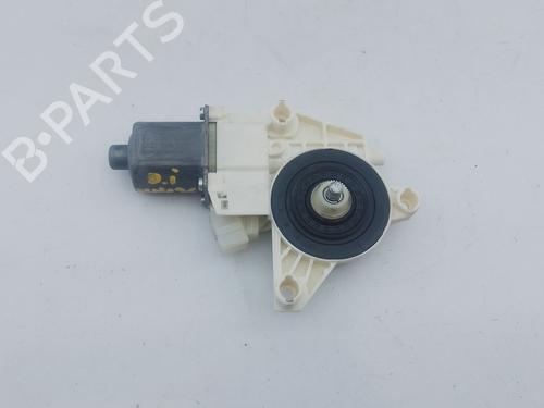 Used Left front window motor Left front window motor MERCEDES-BENZ B-CLASS Sports Tourer (W246, W242) B 200 CDI (246.201) (136 hp) 33843679 33843679